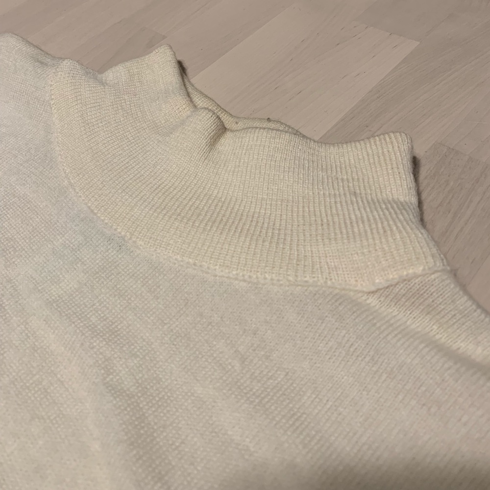 Pendleton Cream Sweater - Picture 3 of 7